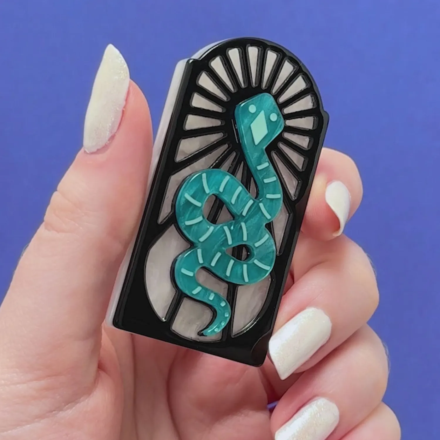 Elegant Venom Brooch^Erstwilder Hot