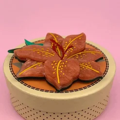 Frilly Lily Frond Brooch^Erstwilder Best