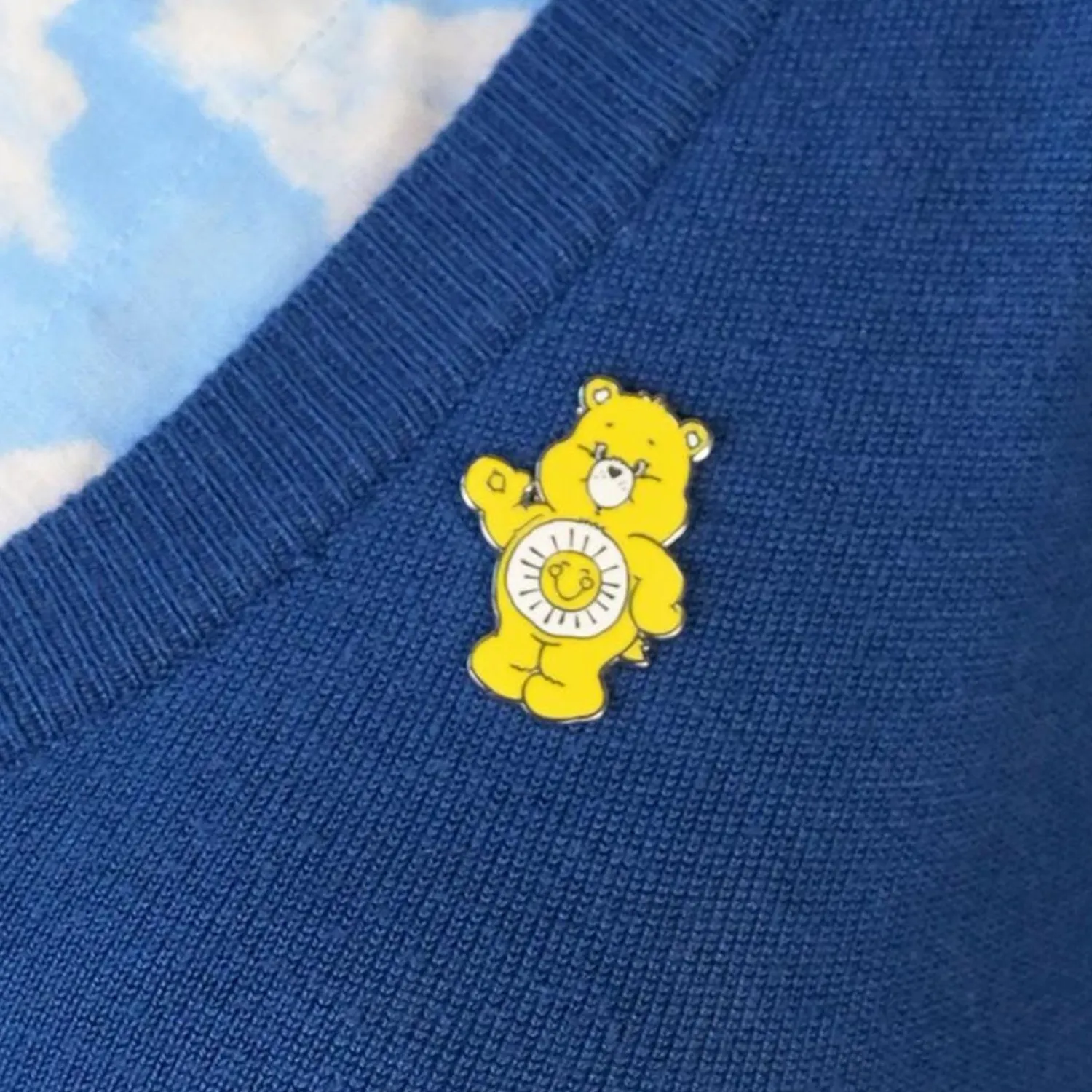 Funshine Bear Enamel Pin^Erstwilder Outlet