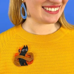 Hide And Seek Cats Brooch^Erstwilder Outlet