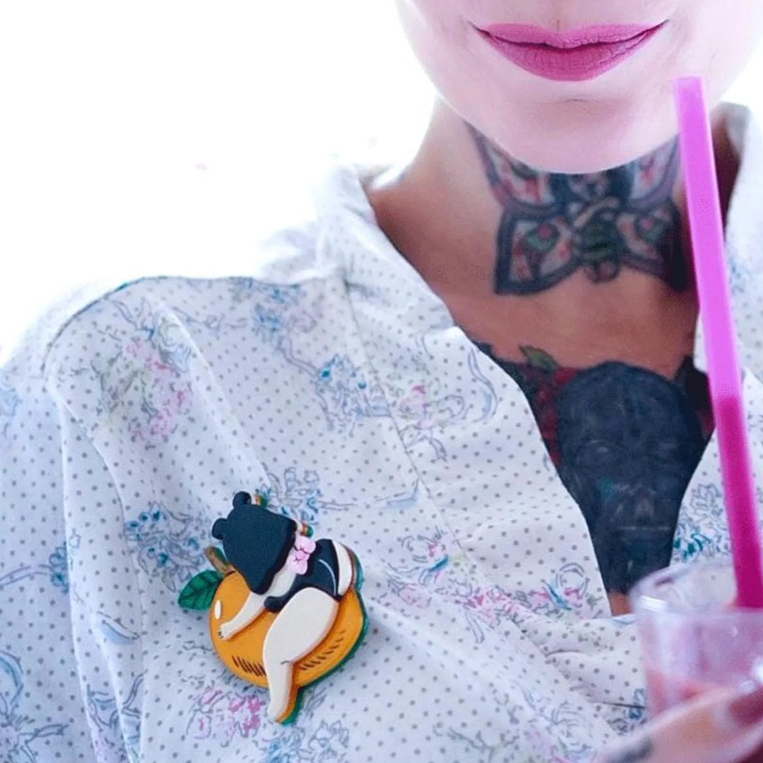 Mango Hug Brooch^Erstwilder Hot