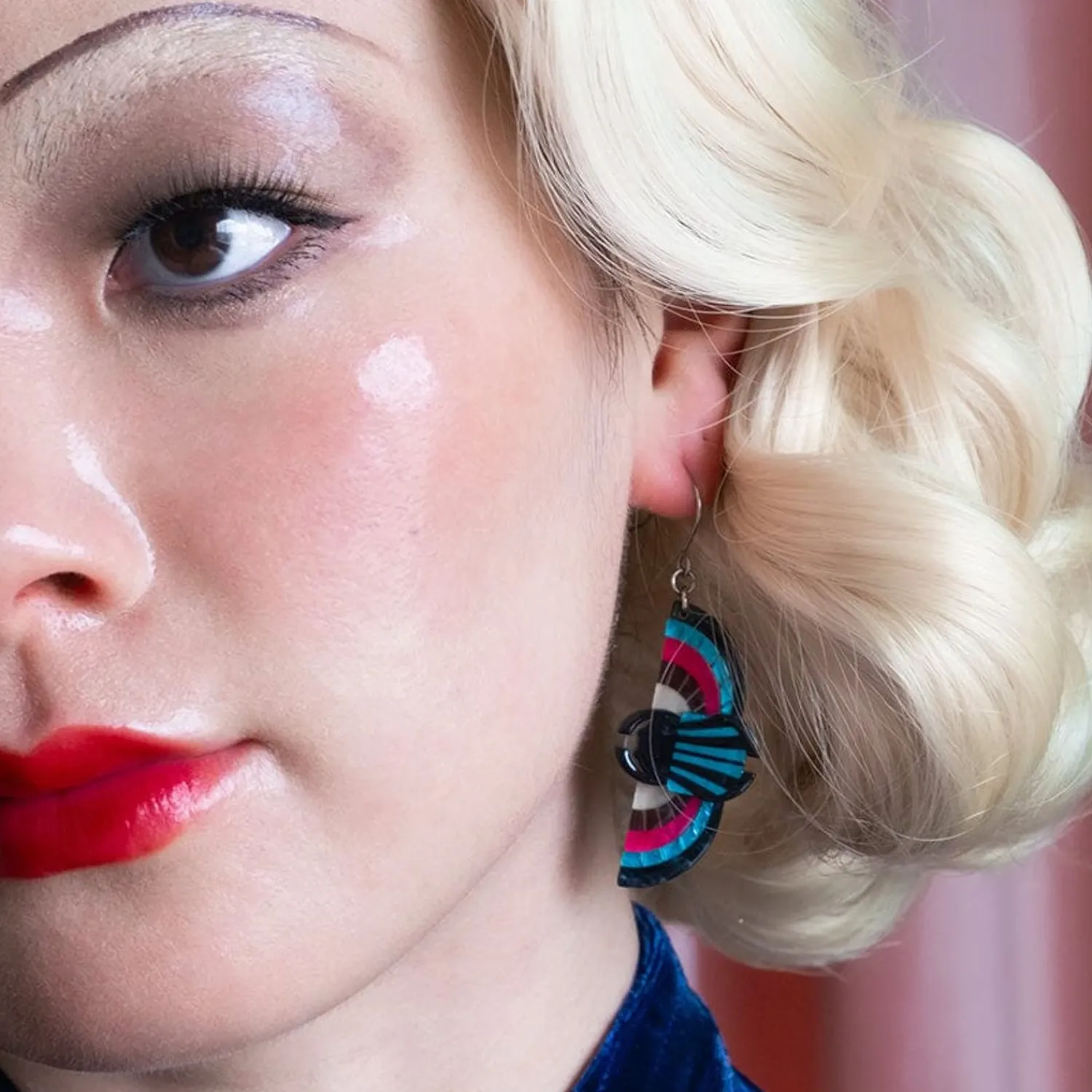 Regal Intrigue Drop Earrings^Erstwilder Online
