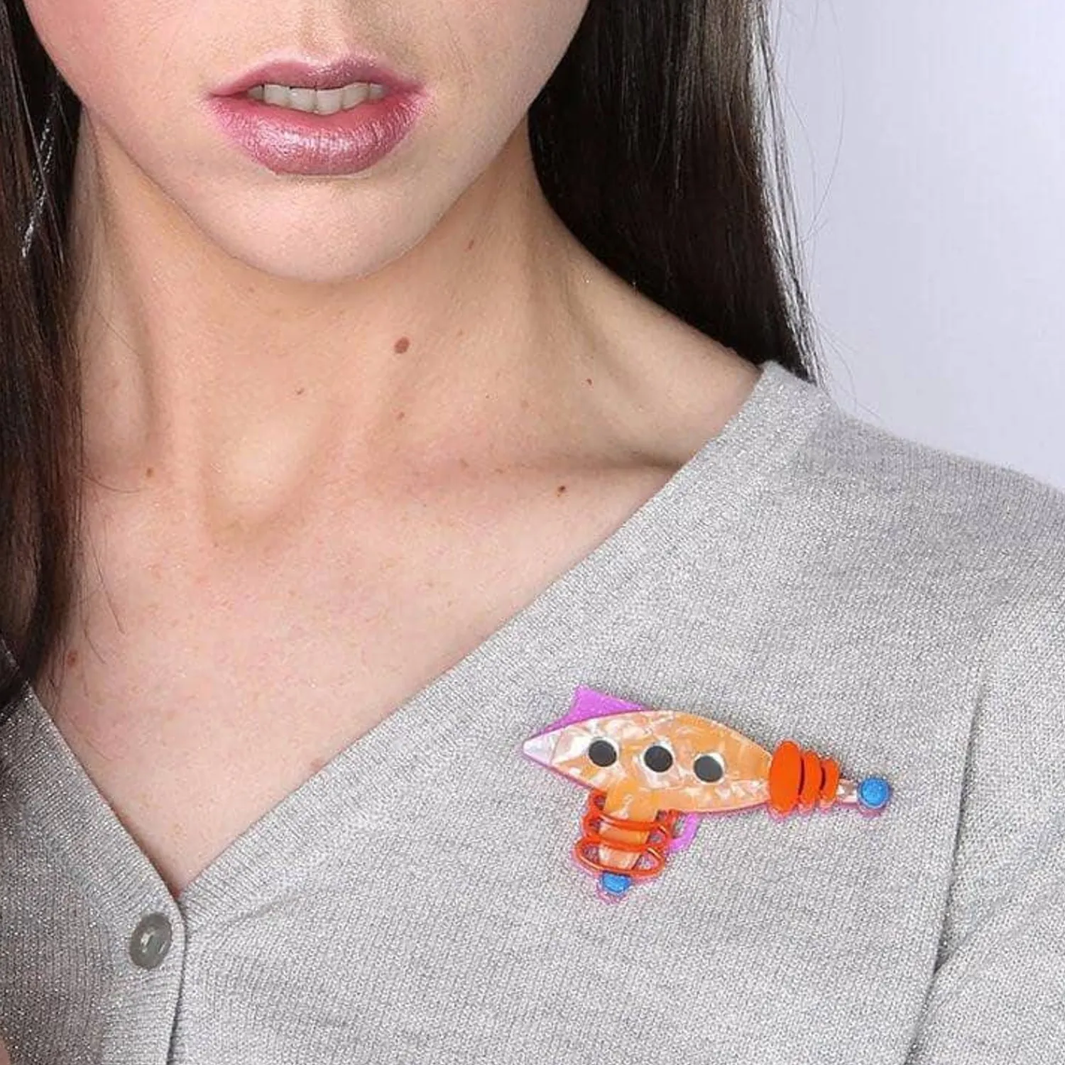 Roxy'S Ray Gun Brooch^Erstwilder New