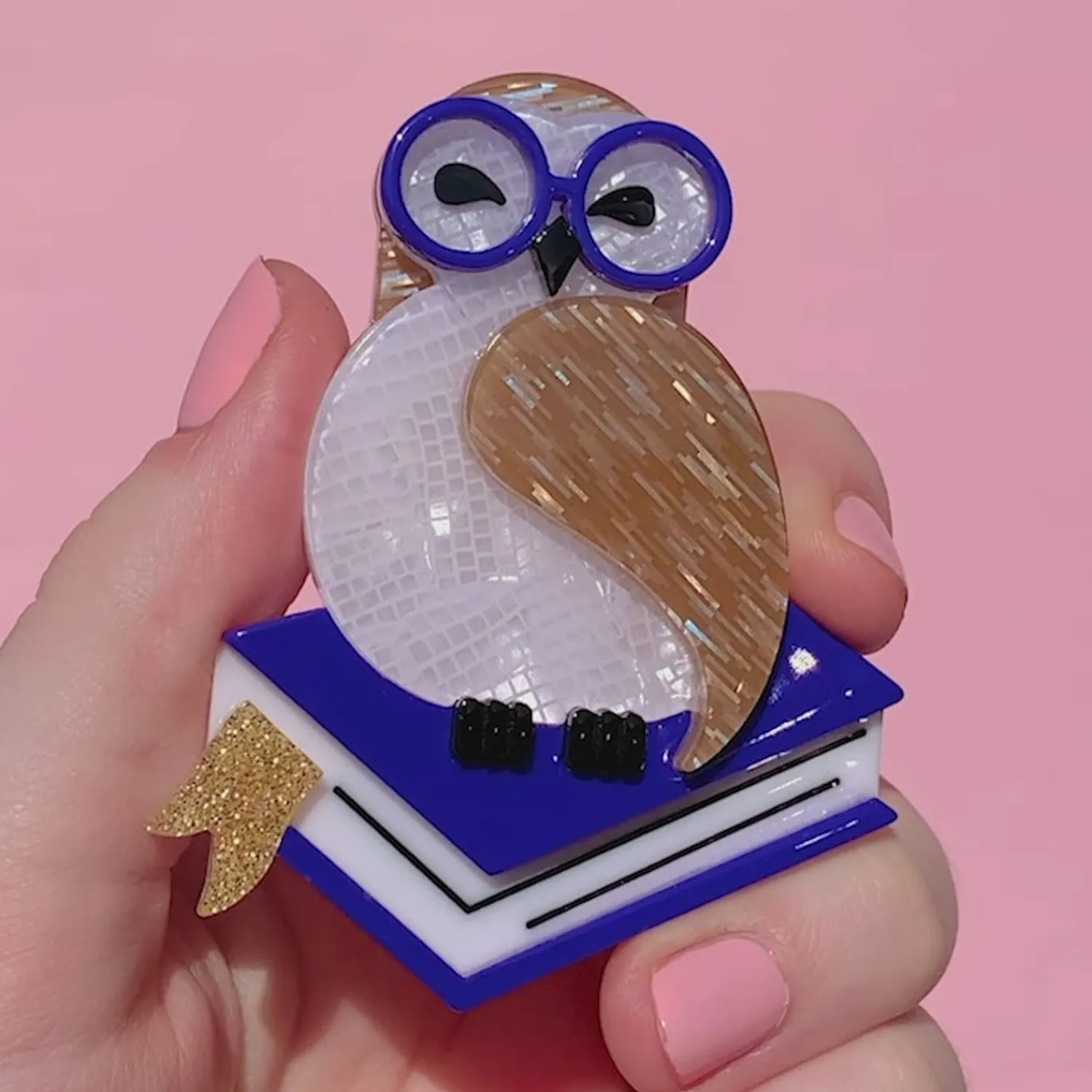 Studious Snow Owl Brooch^Erstwilder