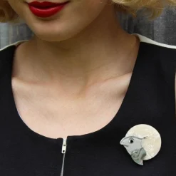Swimming Solo Turtle Brooch^Erstwilder