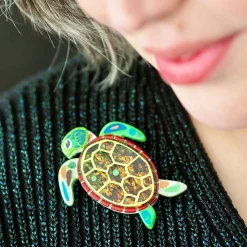 The Graceful Green Sea Turtle Brooch^Erstwilder