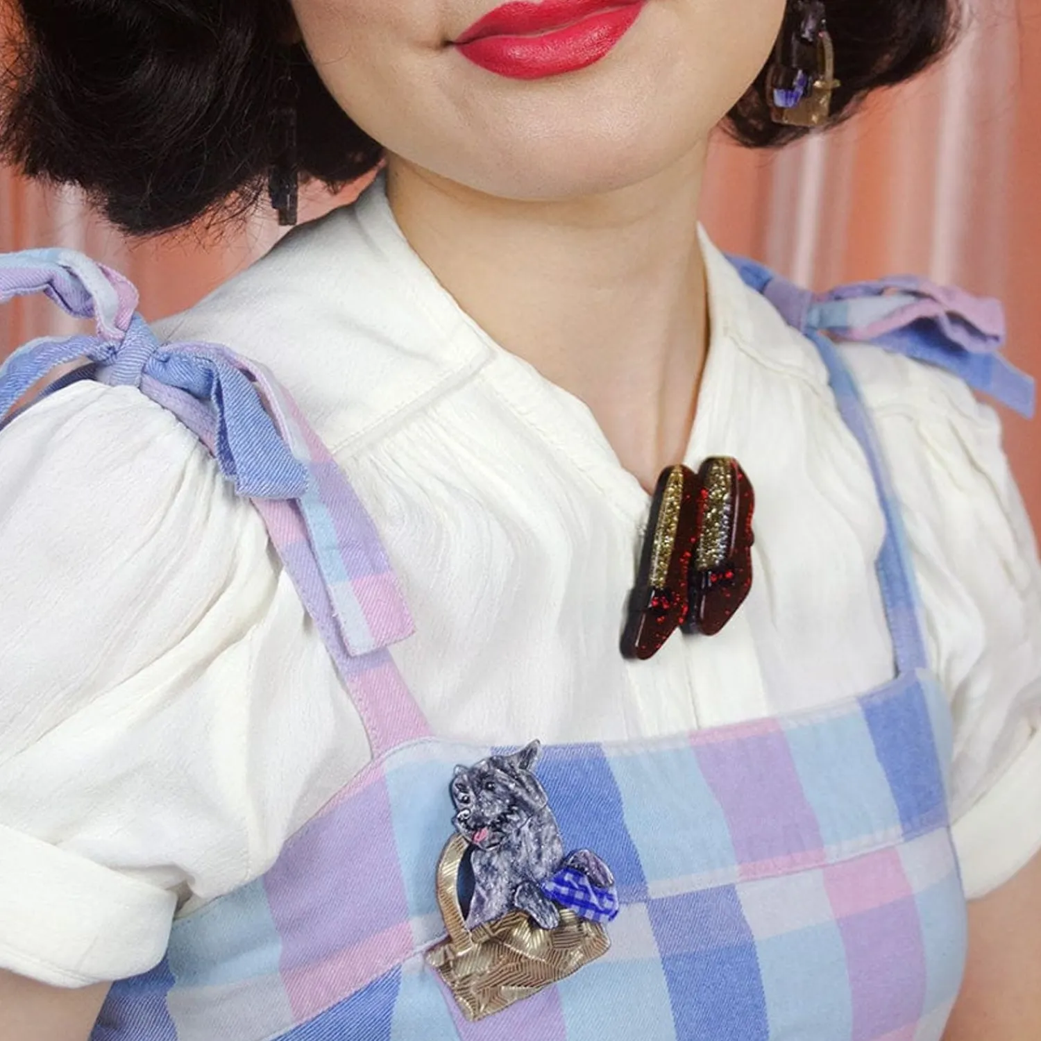 Toto Brooch^Erstwilder Hot